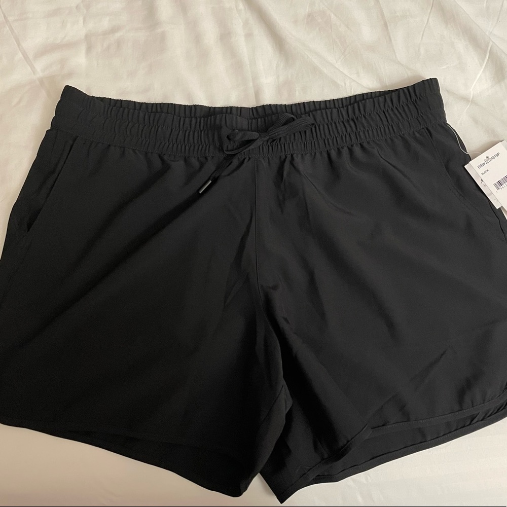 NEW Women’s Eddie Bauer Shorts